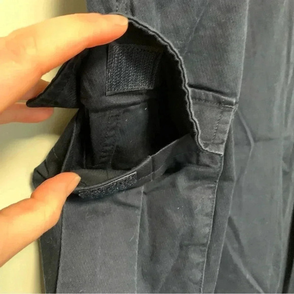 Filson cargo  navy pants - Picture 3 of 9
